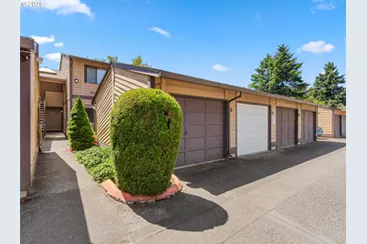 619 SE 121st Ave #23, Vancouver, WA 98683 - Photo 1