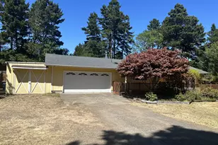 2061 45th St, Florence, OR 97439 - Photo 1