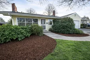 11942 NE Siskiyou St, Portland, OR 97220 - Photo 1