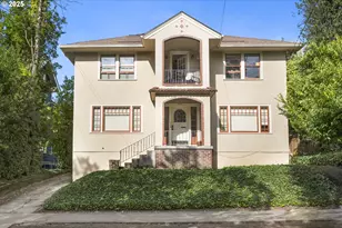 2223 NE 9th Ave, Portland, OR 97212 - Photo 1