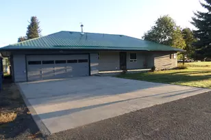 201 Litch St, Enterprise, OR 97828 - Photo 1