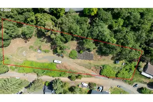 679 SE Fisher Dr, Roseburg, OR 97470 - Photo 1