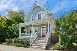 3819 N Commercial Ave, Portland, OR 97227 - Photo 1