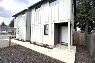 6 NE 74th Ave, Portland, OR 97213 - Photo 1