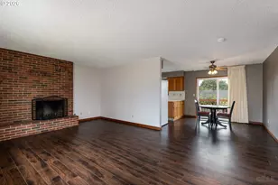 275 West St, Saint Helens, OR 97051 - Photo 4