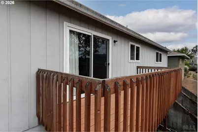 275 West St, Saint Helens, OR 97051 - Photo 14