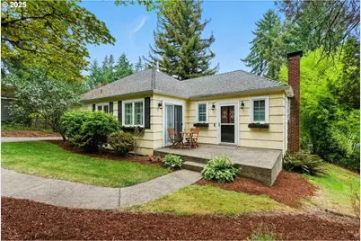 9841 SW 25th Ave, Portland, OR 97219 - Photo 1