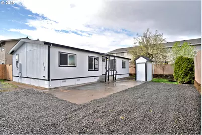 3597 S A St, Springfield, OR 97478 - Photo 1