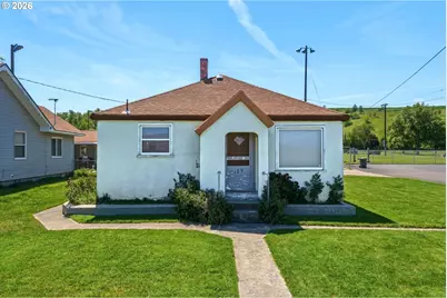 129 E Catherine Ave, Milton-Freewater, OR 97862 - Photo 1