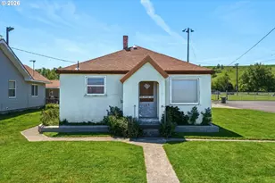 129 E Catherine Ave, Milton-Freewater, OR 97862 - Photo 1