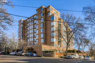 1132 SW 19th Ave, Portland, OR 97205 - Photo 1