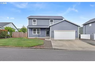 179 Rainbow Ridge Ave, Roseburg, OR 97471 - Photo 1