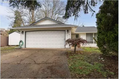 575 Collins Crest, Gladstone, OR 97027 - Photo 1