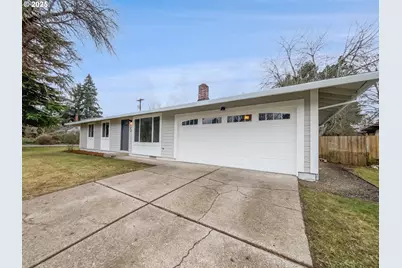 304 NE Sequoia Ct, Hillsboro, OR 97124 - Photo 1