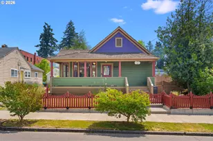 806 Washington St, Oregon City, OR 97045 - Photo 1