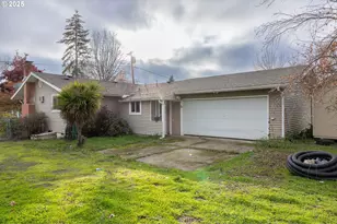 301 NW Midway St, Winston, OR 97496 - Photo 1