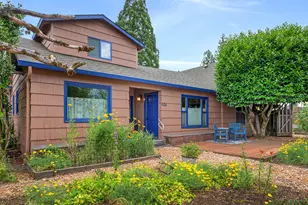624 NE Edison St, Hillsboro, OR 97124 - Photo 1