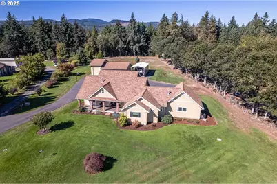 4300 Kahoe Dr, Hood River, OR 97031 - Photo 1