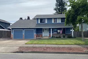 446 71st St, Springfield, OR 97478 - Photo 1