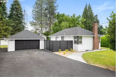 4215 NE 54th St, Vancouver, WA 98661 - Photo 1