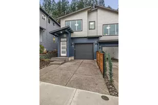 272 NW Mawrcrest Ave, Gresham, OR 97030 - Photo 1