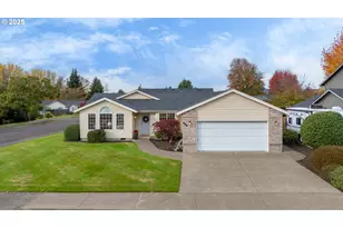 695 SW Westview Dr, McMinnville, OR 97128 - Photo 1