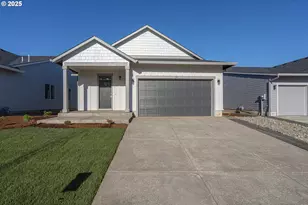 705 Tigerlily St, Silverton, OR 97381 - Photo 1