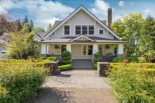6228 SW Sweetbriar Ct, Portland, OR 97221 - Photo 1
