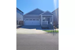 1136 Parkside Ave, Woodburn, OR 97071 - Photo 1