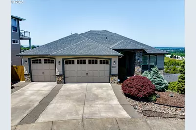 2009 NW Klickitat St, Camas, WA 98607 - Photo 1