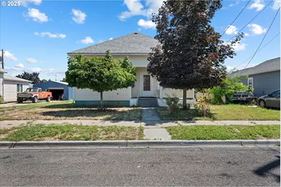 2020 Cherry St, Baker City, OR 97814 - Photo 1
