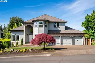 6131 Cheyenne Terrace, West Linn, OR 97068 - Photo 1