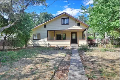 47563 Union St, Oakridge, OR 97463 - Photo 1