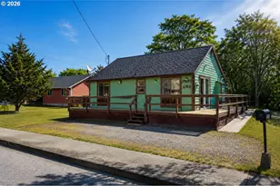 495 N Wahanna Rd, Seaside, OR 97138 - Photo 1