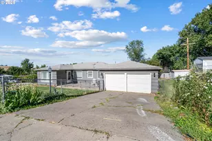 1309 SW 24th St, Pendleton, OR 97801 - Photo 1