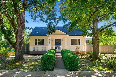 7510 SW Mapleleaf St, Portland, OR 97223 - Photo 1