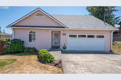 849 Maryland St, North Bend, OR 97459 - Photo 1