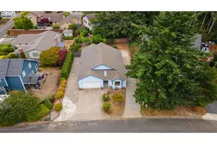 925 Chickses Dr, Coos Bay, OR 97420 - Photo 1