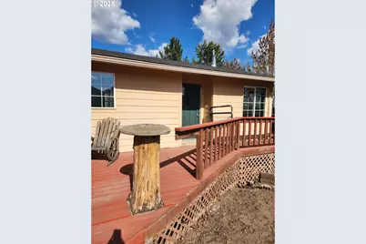 11192 NW Jordan Ave NW, Prineville, OR 97754 - Photo 1