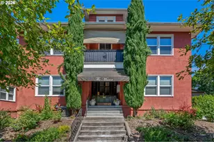 1524 NE 26th Ave, Portland, OR 97232 - Photo 1