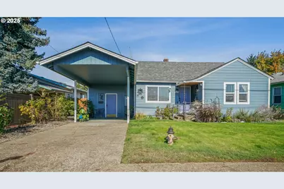 970 SE Ash St, Dallas, OR 97338 - Photo 1