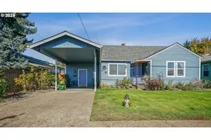 970 SE Ash St, Dallas, OR 97338 - Photo 1