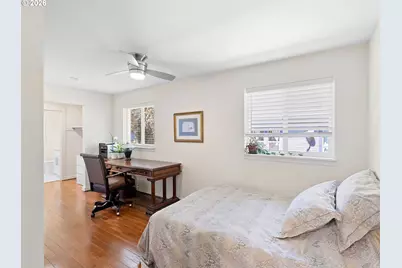 5812 N Syracuse St, Portland, OR 97203 - Photo 14