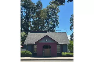526 W Main St, Sheridan, OR 97378 - Photo 1