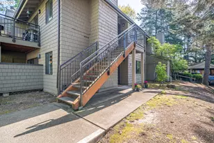 17 Crestfield Ct, Lake Oswego, OR 97035 - Photo 1