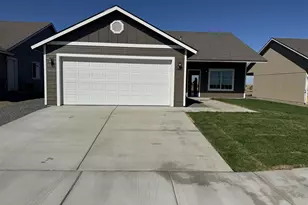 3460 High Desert Loop, Umatilla, OR 97882 - Photo 1