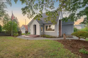 1025 NW Pacific Hwy, La Center, WA 98629 - Photo 1