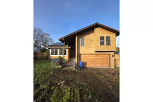 291 SE Shigley St, Winston, OR 97496 - Photo 1