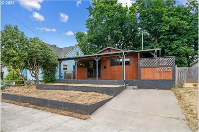 5723 SE Francis St, Portland, OR 97206 - Photo 1
