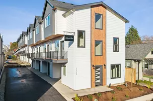 1731 SE Clatsop St, Portland, OR 97202 - Photo 1
